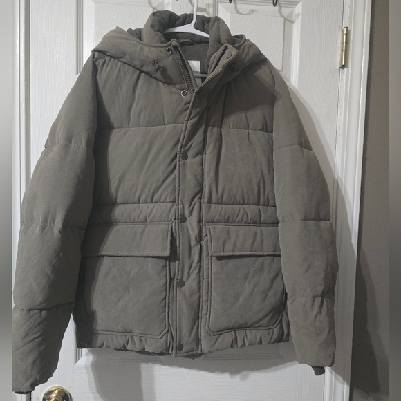NWT Abercrombie & Fitch Ultra Utility Hooded Fleece Lined Puffer Coat Sz Small.